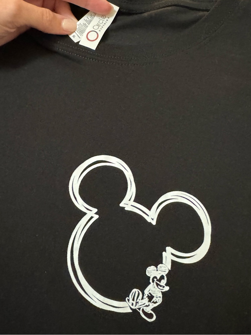 Disney - Picture 2 of 6